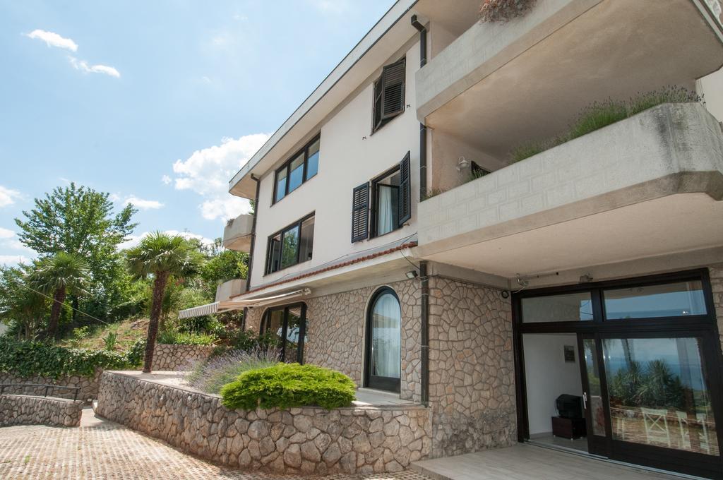 Apartments Daniel Opatija Bilik gambar