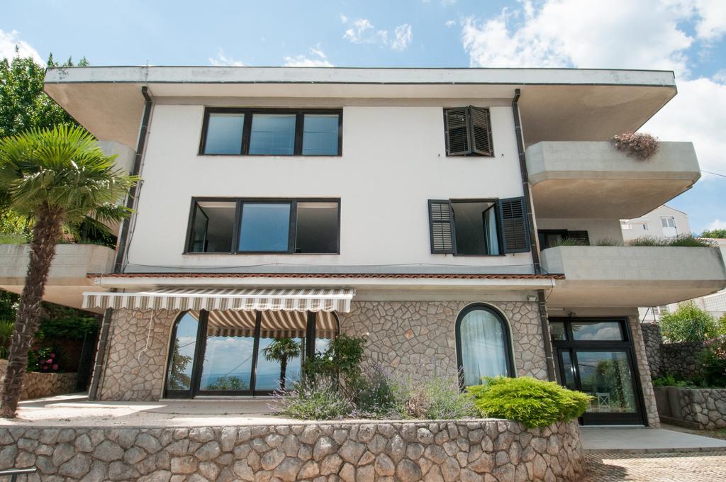 Apartments Daniel Opatija Bilik gambar
